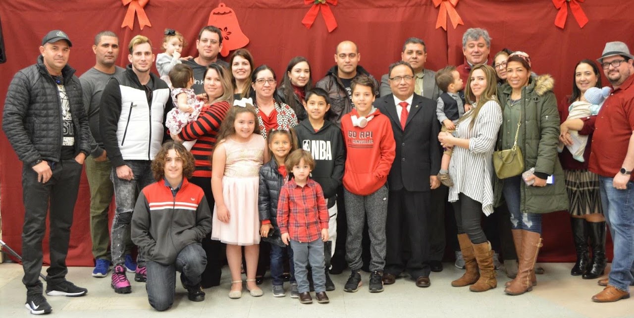 Berea families at a community celebration